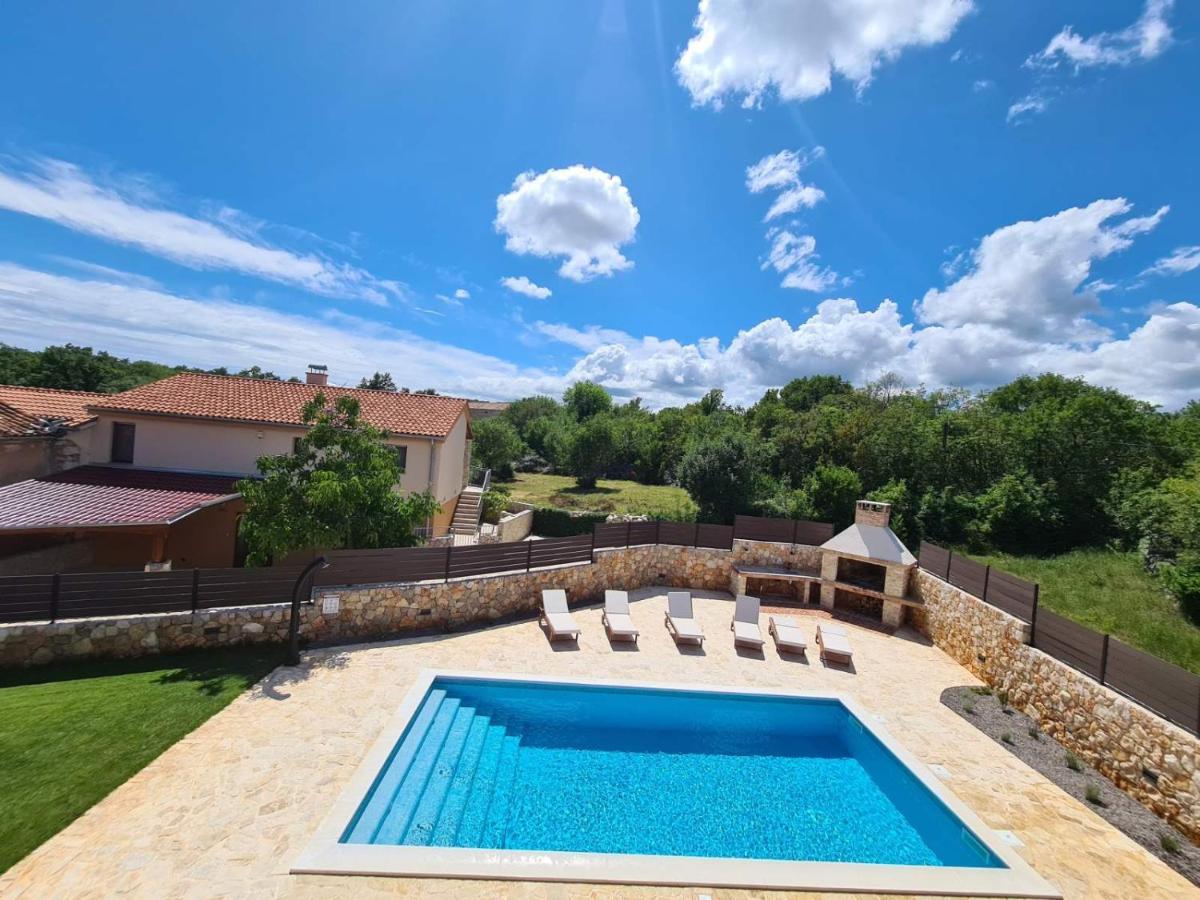 Villa Lulu Kamena Villa S Maslinikom Otok Krk Dobrinj Selo Gostinjac Krk Town Kültér fotó