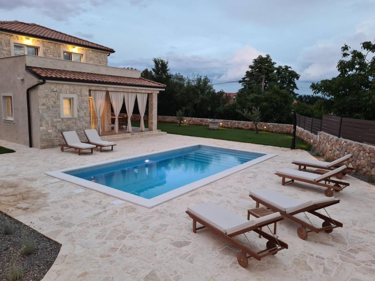 Villa Lulu Kamena Villa S Maslinikom Otok Krk Dobrinj Selo Gostinjac Krk Town Kültér fotó