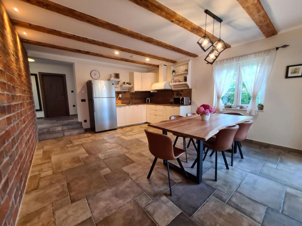 Villa Lulu Kamena Villa S Maslinikom Otok Krk Dobrinj Selo Gostinjac Krk Town Kültér fotó